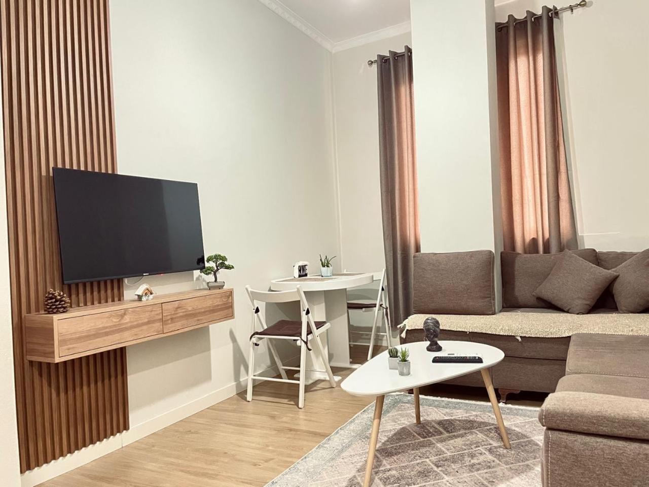 Home Inn Apartment 2 Near City Center Tiranë Luaran gambar